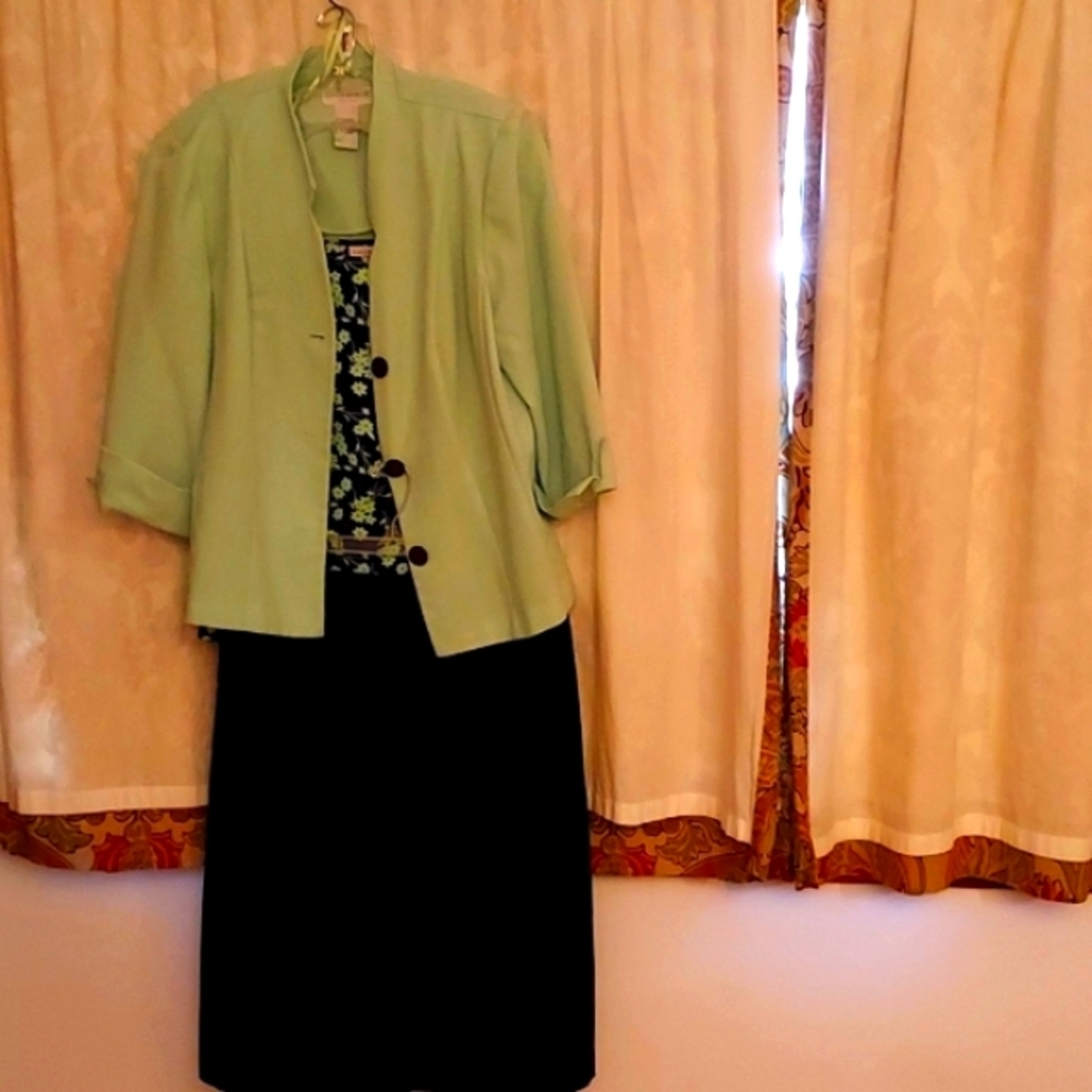 Three Piece Navy/Lime Green Skirt Suit Size 16W